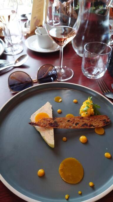 Entre Pierre Et Vigne - Charming Former Winery Farmhouse With Hot Tub & Swimming Pool Monestier  Luaran gambar